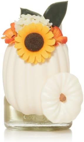 Yankee Candle Fall Fireside Blend Variety Pack - Scent Plug Diffuser Pumpkin Arrangement with Light Sensor Scent Plug Refill Spiced Pumpkin and Autumn Wreath Variety Pack