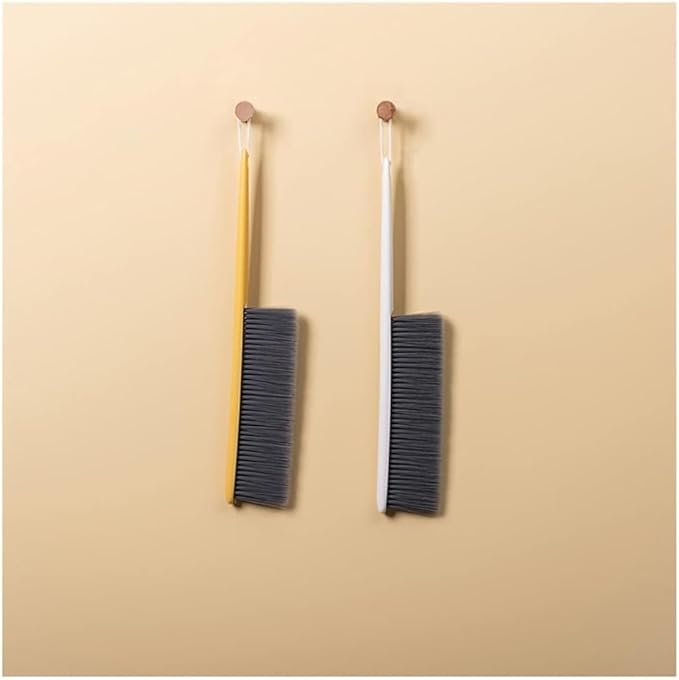 Whisk Broom Hand HeldHand BrushSoft Cleaning Brush Hotel Family Clothes Dust Hair Sofa Bed Sheets Bedspread Carpet Cleaning Can be Washed Repeatedly(Yellow)