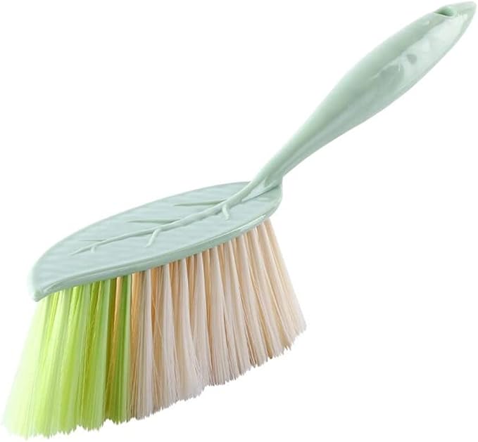 Dust Brushes Multifunctional Cleaning Brush Suitable for Hotel Family Clothes Dust Hair Sofa Bed Sheets Bedspread Carpet Cleaning Hand Broom Cleaning Brush(Green)