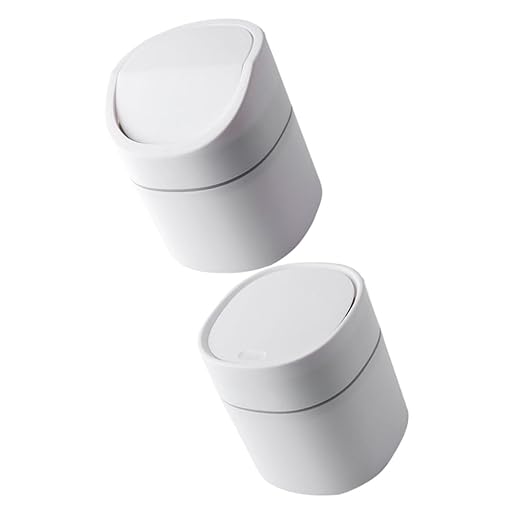 Angoily 2pcs Small Tabletop Garbage Bin with Lid Plastic Desk Trash Can for Household Kitchen Office Use Wear-Resistant Mini Wastebasket with Gentle Flip Cover No Odor Exposed Design
