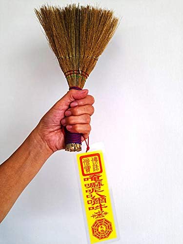 Taoist Fulu Talismans Lucky Charm Set: Dharma Taoist Mantra Positive Energy Amulet for Protection Feng Shui Exorcise Evil. Empowering Ward Off Evil Spirits(2 Broom + 5 Talisman + Amulet)