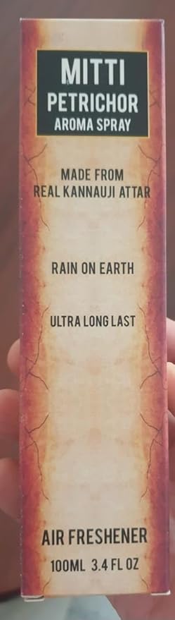 Essential Oil Room Spray Perfume For 24 Hours Freshness &amp Fragrance at Home/Spreading Positive Energy Best Air Freshener / 100ml (Mitti/Rain on Earth)
