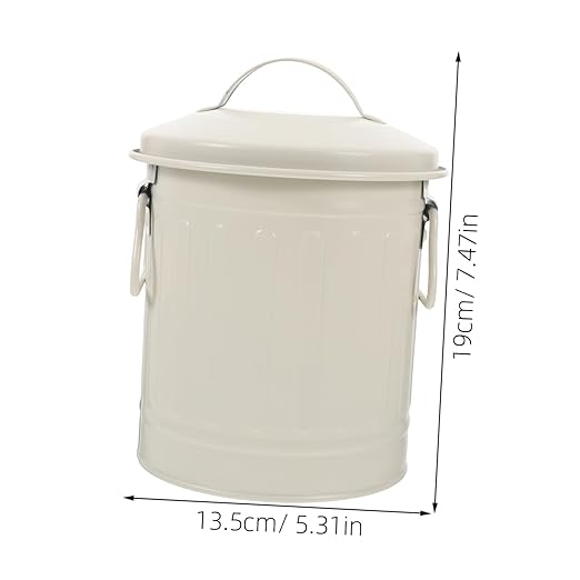 Elegant Vintage Iron Pen Holder Trash Can with Lid Small Compact Wastebasket for Desk Stylish Storage for Office Supplies and Easy to Clean
