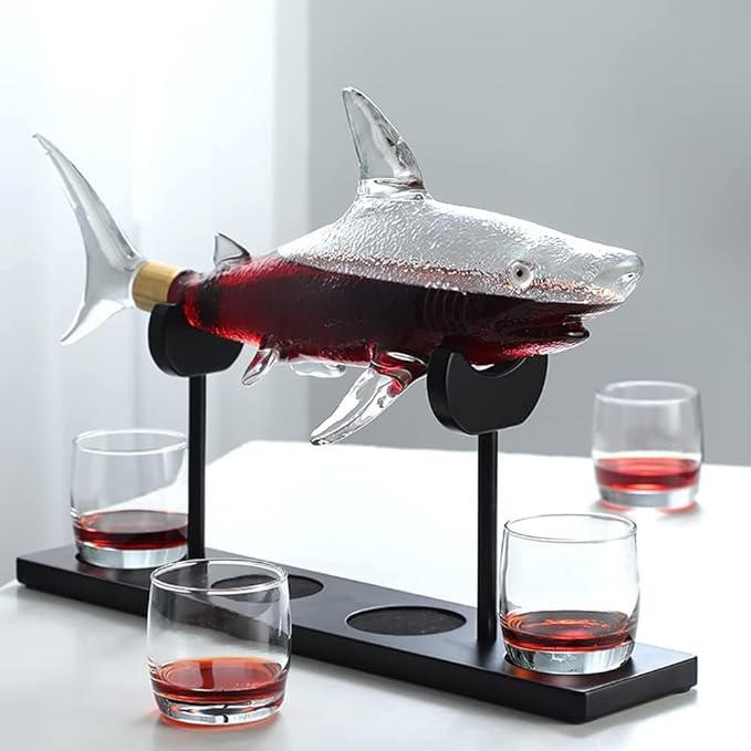 Wine Decanters 1000ml Sharks Whiskey Decanter Set with 4 Glasses &amp Wood Stand Glass Liquor Decanter For Whiskey Scotch Bourbon Vodka (Decanter Set)