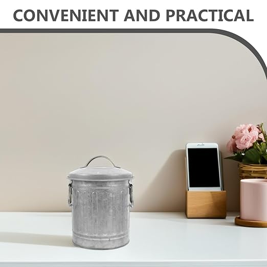 Vintage Iron Desktop Stationery Bucket with Lid Small Trash can Compact Wastebasket for Home Office Bedroom Decorative Rubbish Bin