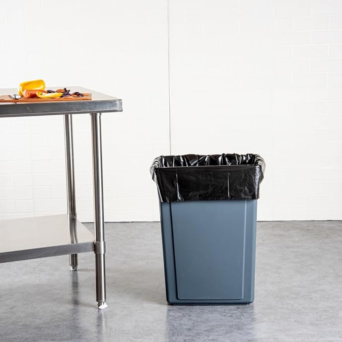 Restaurantware RW Clean 33 Gallon Trash Bags 100 Medium-Duty Garbage Can Liners - Fits 33-39 Gallon Trash Cans Stretchable Black Plastic Bin Liners With Star Seal Bottom