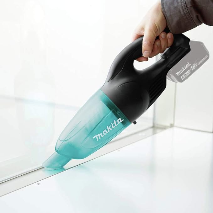 Makita XLC02ZB 18V LXT Lithium-Ion Cordless Vacuum Tool Only