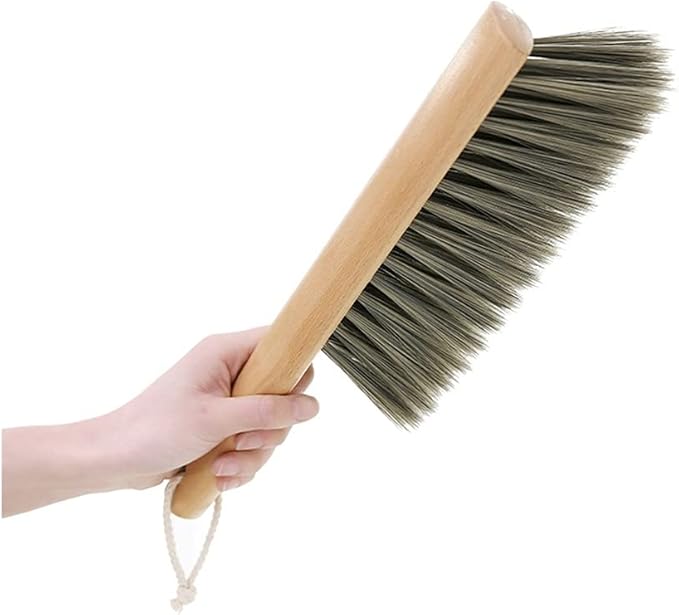 Multifunctional Cleaning Brush Long Wood Handle Handheld Comfort Grip Dust Brush Bed Brush Hanging Storage Suitable for Home Use