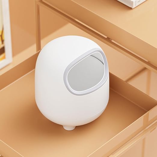 Creative Cartoon Desktop Trash Can Rubbish Bin Lid for Office Kitchen Bedroom Sturdy Wastebasket No Peculiar Smell Easy to Clean Space-Saving Design