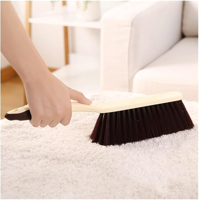 Whisk Broom Hand HeldHand BrushSoft Cleaning Brush Cleaning Tools Bed Brush Suitable for Cleaning Bead Sheet Clothes Sofa Blanket Cabinet Bedspread Car and So On dust Catcher