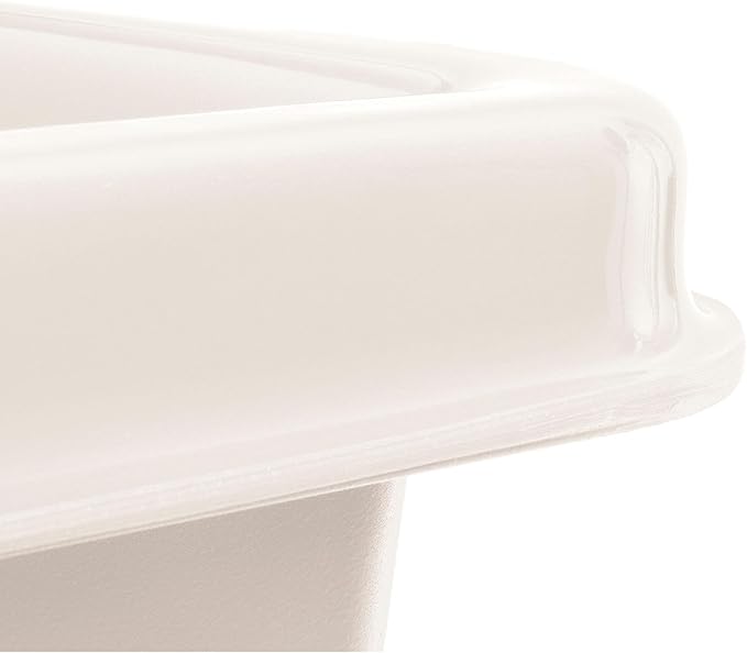 Global Industrial 6 Bushel Plastic Bulk Box Truck Direct Mount Base 500 lbs. Capacity 3 Non-Maring Rubber Casters White 33-2/5L x 23 W x 24-1/2H