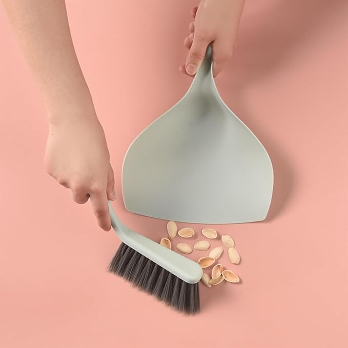 Whisk Broom Hand Held Bench Brush Small SizeConvenient for Storage Hand Broom Drafting Reusable