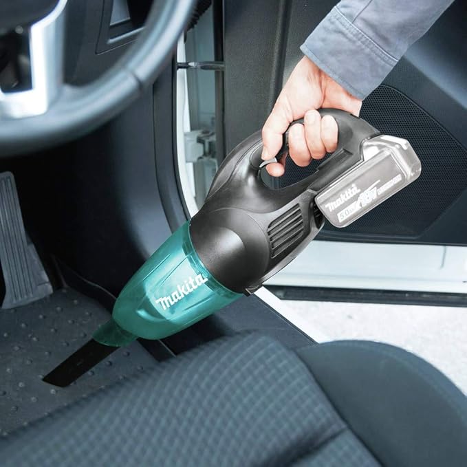 Makita XLC02ZB 18V LXT Lithium-Ion Cordless Vacuum Tool Only