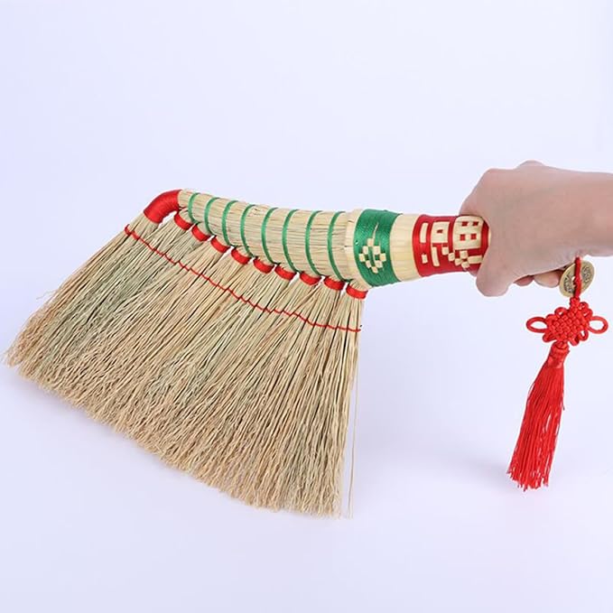 Handmade Woven Hand Broom Large Handle Duster for Indoor Sweeping Bedroom Bed Cleaning Household Use Random Color