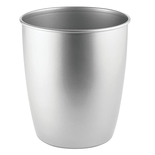 mDesign Small Steel Round Trash Can Bucket - 1.5 Gallon Wastebasket Garbage Container Bin for Bathroom Powder Room Bedroom Kitchen Home Office - Hamill Collection - Chrome