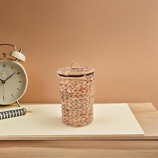 ABOOFAN Rustic Woven Wastebasket with Lid Seagrass Trash Can for Kitchen Bathroom and Bedroom Breathable Design for Easy Maintenance and Stylish Functionality