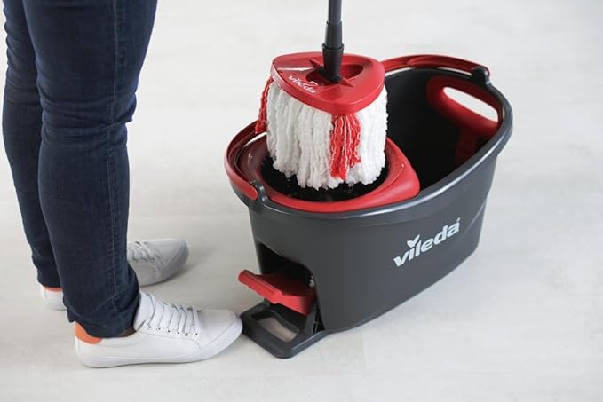 Vileda Easy Wring/Clean Turbo Mop and Bucket Set