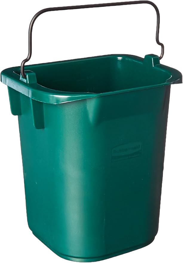 Rubbermaid Commercial Products Heavy-Duty Cleaning Pail 5-Quart Green Utility Bucket with Built-In Spout and Handle for House Cleaning/Storage/Livestock Feeding/Car Washing