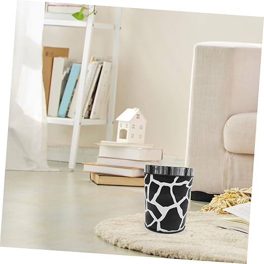 Stylish Retro Kitchen Wastebasket Small Bedroom Trash Can Office Bin for Household Compact No Lid Garbage Container for Living and Hotel Use