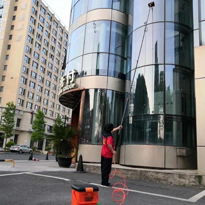 Window Cleaner Tool Solar Panel Cleaning Brush Free Height Adjustment Ergonomic Design Suitable for Cleaning High Altitude Glass Cleaning Photovoltaic and Solar Panels.