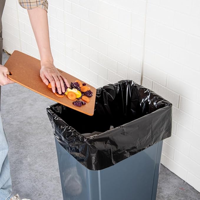 Restaurantware RW Clean 33 Gallon Trash Bags 100 Medium-Duty Garbage Can Liners - Fits 33-39 Gallon Trash Cans Stretchable Black Plastic Bin Liners With Star Seal Bottom