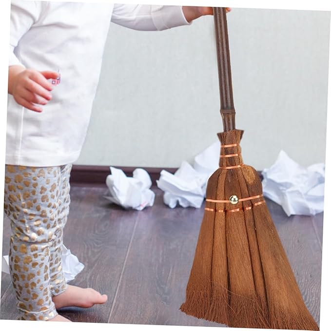 UPKOCH 2pcs Boys and Girls Broom Set Boys and Girls Broom Dustpan Natural Straw for Toddlers Indoor Outdoor Cleaning Tool