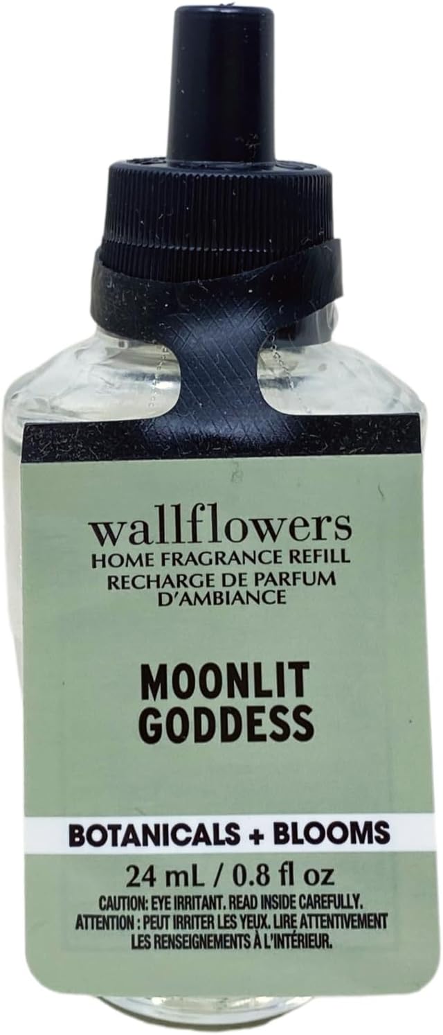 Bath &amp Body Works Moonlit Goddess 2 Wallflowers Home Fragrance Refill Bulbs with Natural Oats Soap Sample