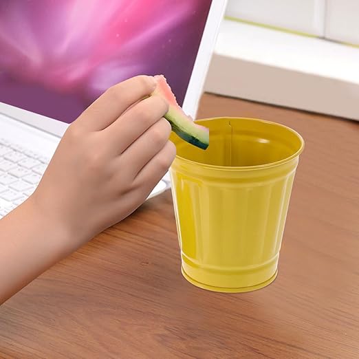 5pcs Mini Desktop Trash Cans with Lid 9cm Diameter Yellow Iron Tiny Garbage Bins Decorative Small Wastebaskets for Office Bedroom Living Room Storage