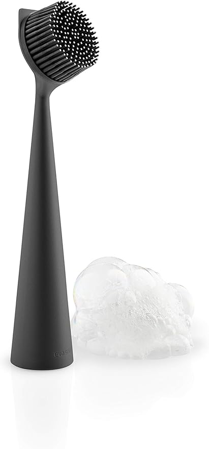 EVA SOLO | Dishbrush Silicone | Robust Washing-up Brush with a Practical &amp Effective Kitchen Scrubber Edge | Multipurpose Cleaning Brush | Danish Design Functionality &amp Quality | Black