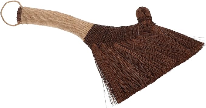 Desk Broom with Soft Bristles Natural Straw Handheld Cleaning Brush for Quick of Desks Bookshelves and Keyboards Dust Removal Tool for Home and Office