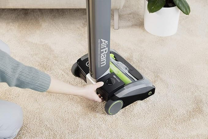 Bissell 1984 Air Ram Cordless Vacuum Green Air Ram