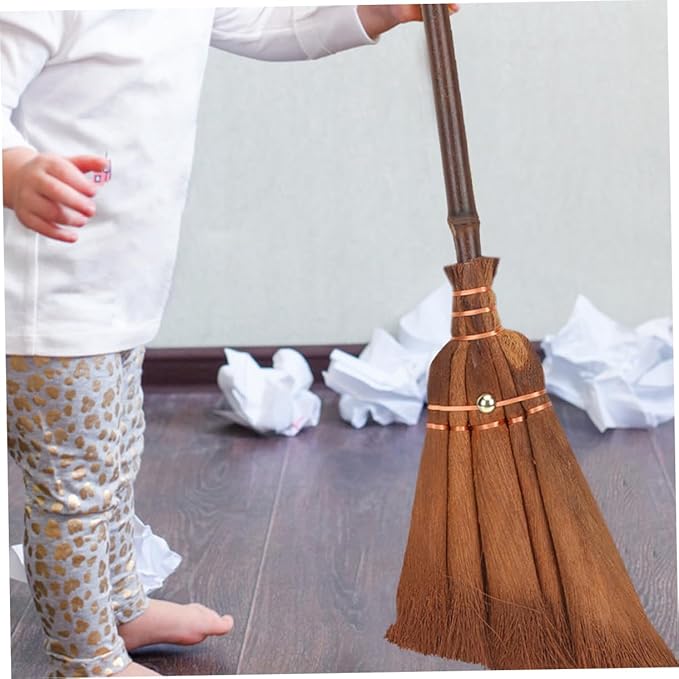 Kisangel 2pcs Boys and Girls Natural Straw Broom Set Indoor Outdoor Small Dustpan Mini Hand Broom for Toddlers Cleaning Kit