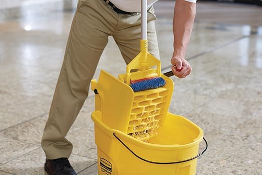 Rubbermaid Commercial Products WaveBrake 26 Qt. Side-Press Mop Bucket and Wringer Combo on Wheels Yellow for Professional/Industrial/Business Heavy-Duty Floor Cleaning/Mopping