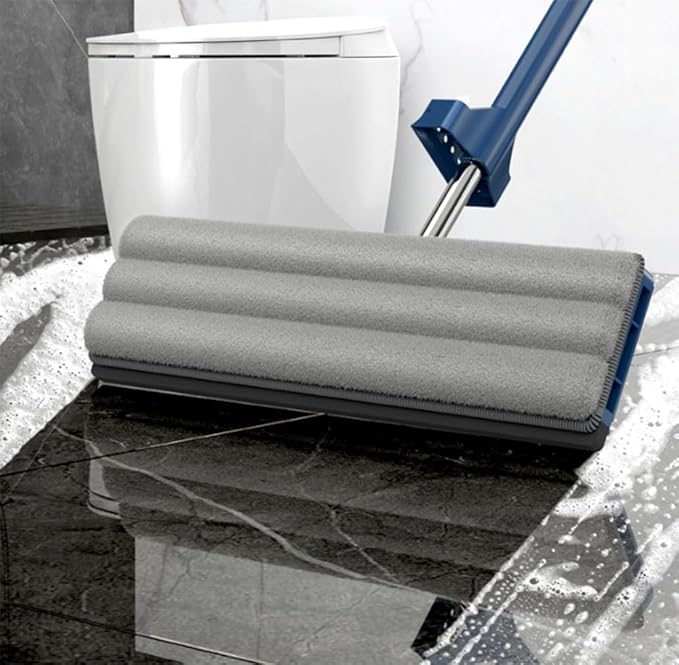 Large Flat Mop Lazy Person's Self-Washing Flat Mop Reusable Microfiber Self-Contained Dewatering Scraper Wet and Dry Use 12027(Whitewith 4 Pads)