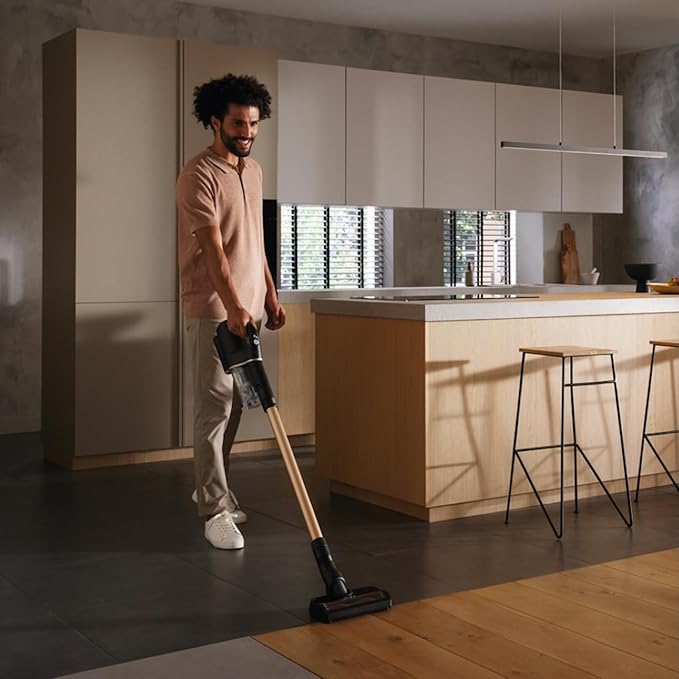 Miele Duoflex Total Care Vacuum Cleaner Cordless and Bagless Multi-Use Multi-Floor Flexible Stick Vacuum with 4 Attachable Brushes and Accessories in Obsidian Black / Rose Gold