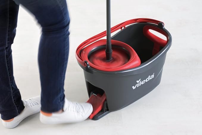 Vileda Easy Wring/Clean Turbo Mop and Bucket Set