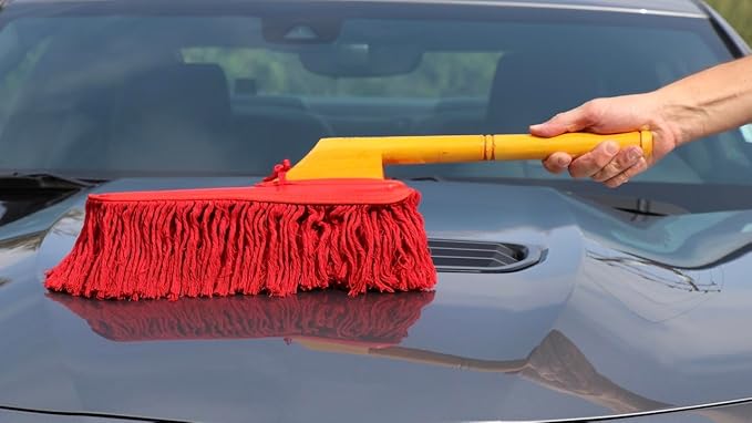 California Car Duster 62442 Standard Car Duster with Wooden HandleRed