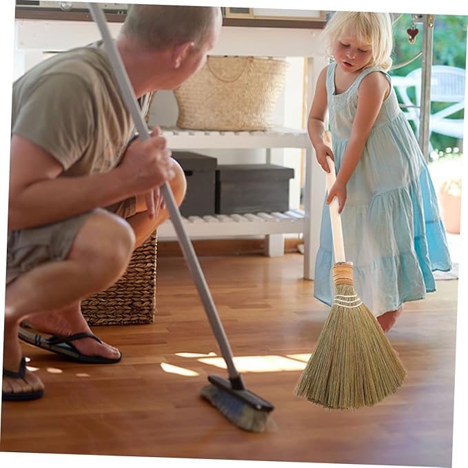 0.25kg Traditional Asian Corn Broom Soft Bristles for Heavy Duty Cleaning