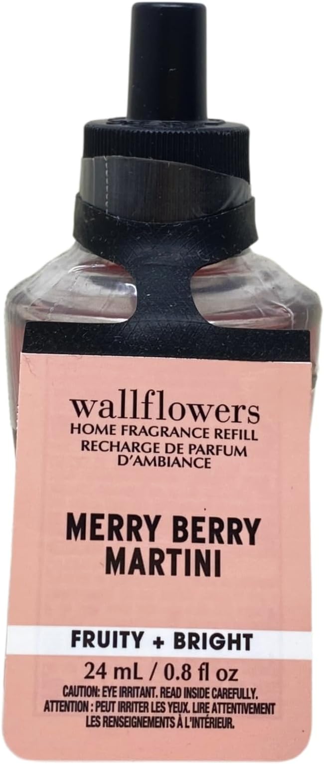Bath &amp Body Works Merry Berry Martini 2 Wallflowers Home Fragrance Refill Bulbs with Natural Oats Soap Sample