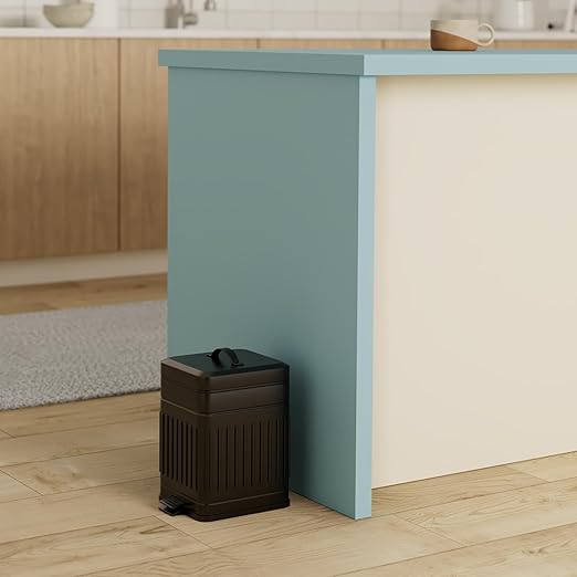 CEROELDA Small Trash Can with Lid-5L/1.3 GalStainless Steel Outdoor Dog Poop Garbage Can-Farmhouse Retro Metal Waste Bin w/Step Pedal for Bathroom Bedroom Office-Soft Close-Black