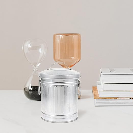 Mini Metal Trash can with Lid Bucket Shaped Small Wastebasket for Desktop Office Bedroom and Home Use Versatile Storage Barrel for Pens Flowers and Rubbish 7.48X5.70X5.11 Inches
