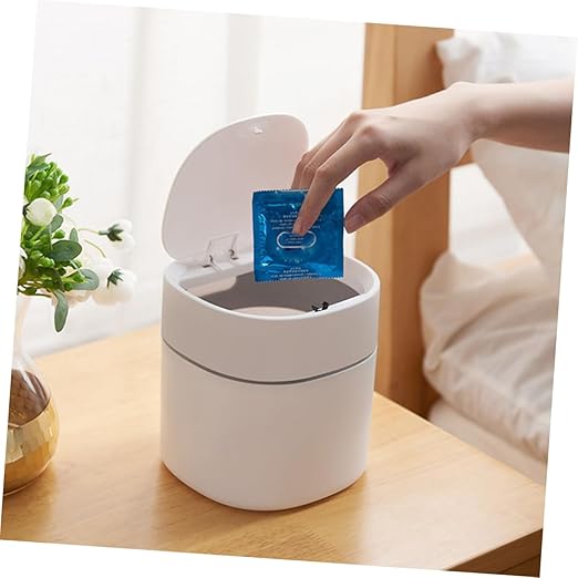 Mobestech 2Pcs Small Desktop Trash Can with Lid Wear Resistant Plastic Wastebasket for Kitchen Living Room Bedroom and Office Compact Garbage Can for Easy Disposal and Space Saving