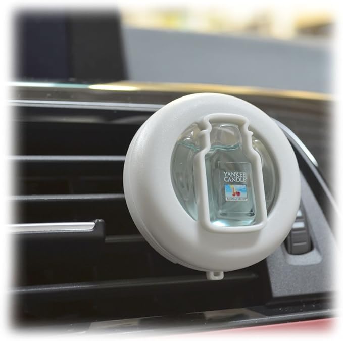 Yankee Candle Smart Scent Vent Clip Bahama Breeze Tropical Fruit Car Air Freshener Odor Neutralizer for Automotive Vents with Adjustable Fragrance Strength 1 Count (Pack of 4)