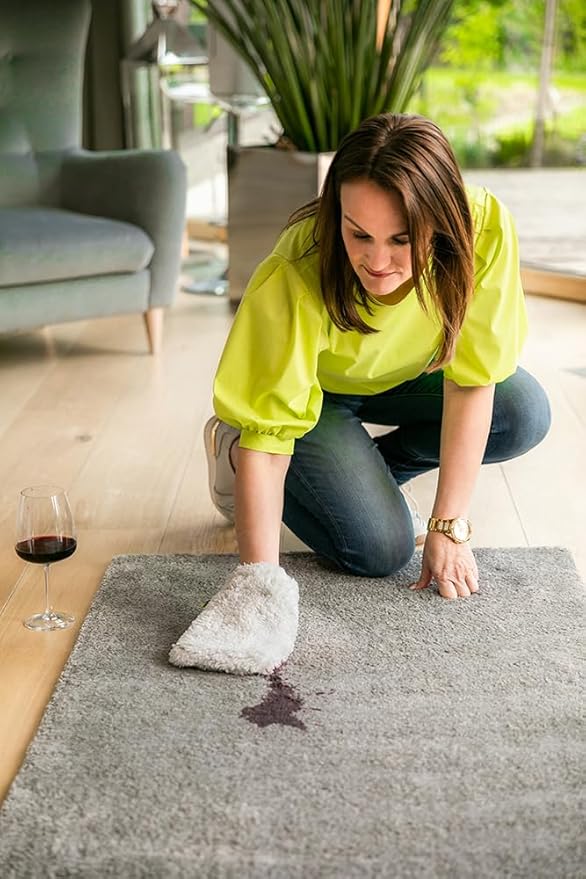 White Glove NOVA with Yellow Label – Multipurpose Wet Cleaning Glove for Upholstery Furniture Tiles and Fixtures