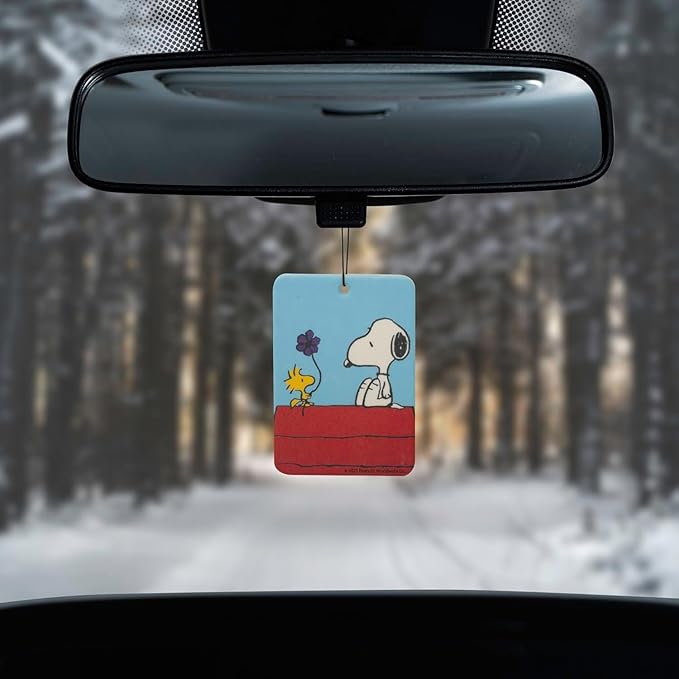 Plasticolor Peanuts Snoopy Doghouse Paper Air Freshener Vanilla scent 6 Pack 12 Fresheners