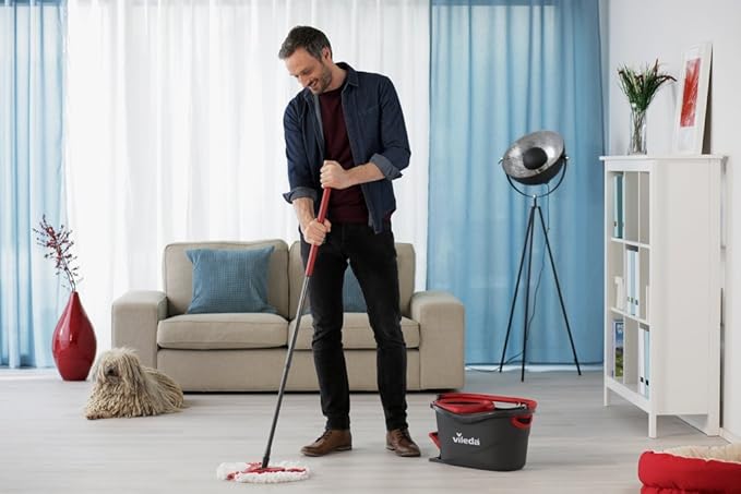 Vileda Easy Wring/Clean Turbo Mop and Bucket Set