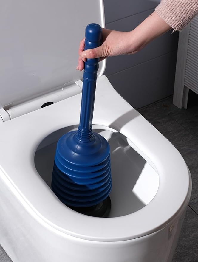 Toilet pipe dredger