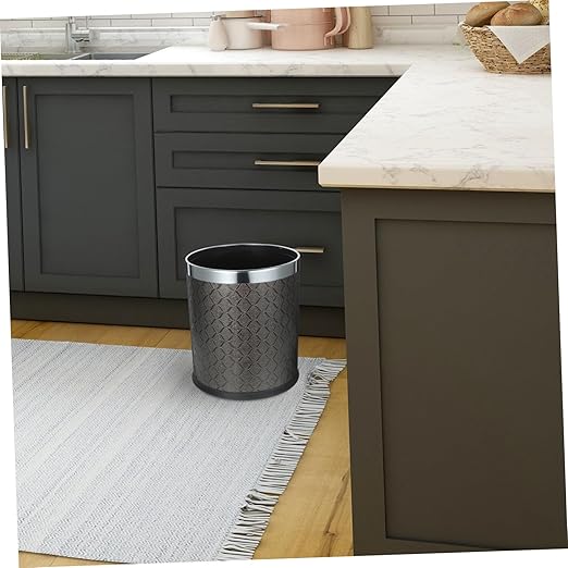 Plastic Wastebasket Round Plastic Trash Can for Home Office Bathroom Sturdy Structure Without Lid Versatile Rubbish Bin for Bedroom Kitchen Car Use