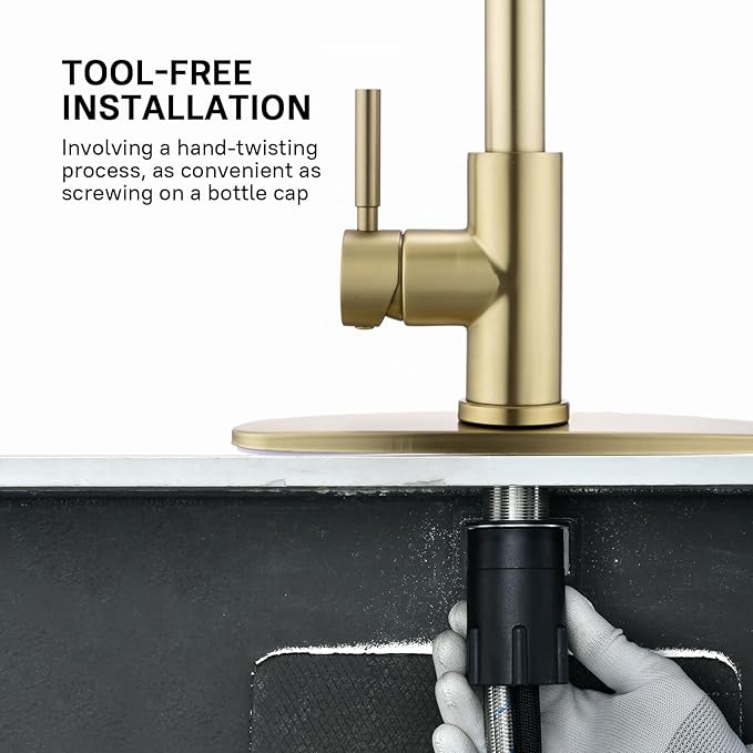 WEWE Gold Kitchen Faucet with Pull Down Sprayer Single Handle Brushed Gold Kitchen Sink Faucets Stainless Steel Brass Copper Commercial RV 1 or 3 Hole Champagne Bronze