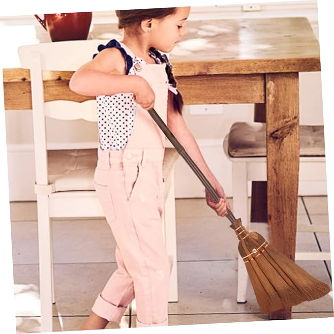 ERINGOGO Boy Girl Palm Broom Compact Cleaning Tool for Home Use Lightweight Design for Easy Grip Sweeping for Indoor Outdoor Spaces